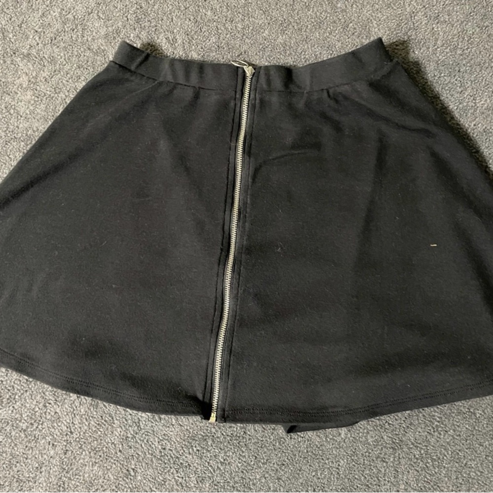 SO Black Zippered Cotton Women's Skirt Size XS (0-2)